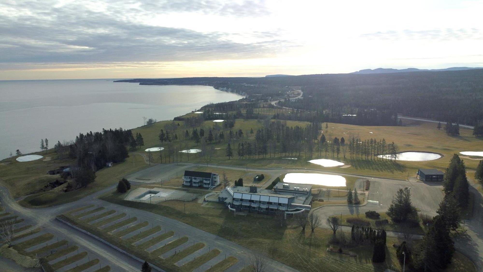 Hebergement Fort Prevel Saint Georges De Malbaie Экстерьер фото